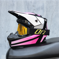 Silver Pink Black – Gold Lens