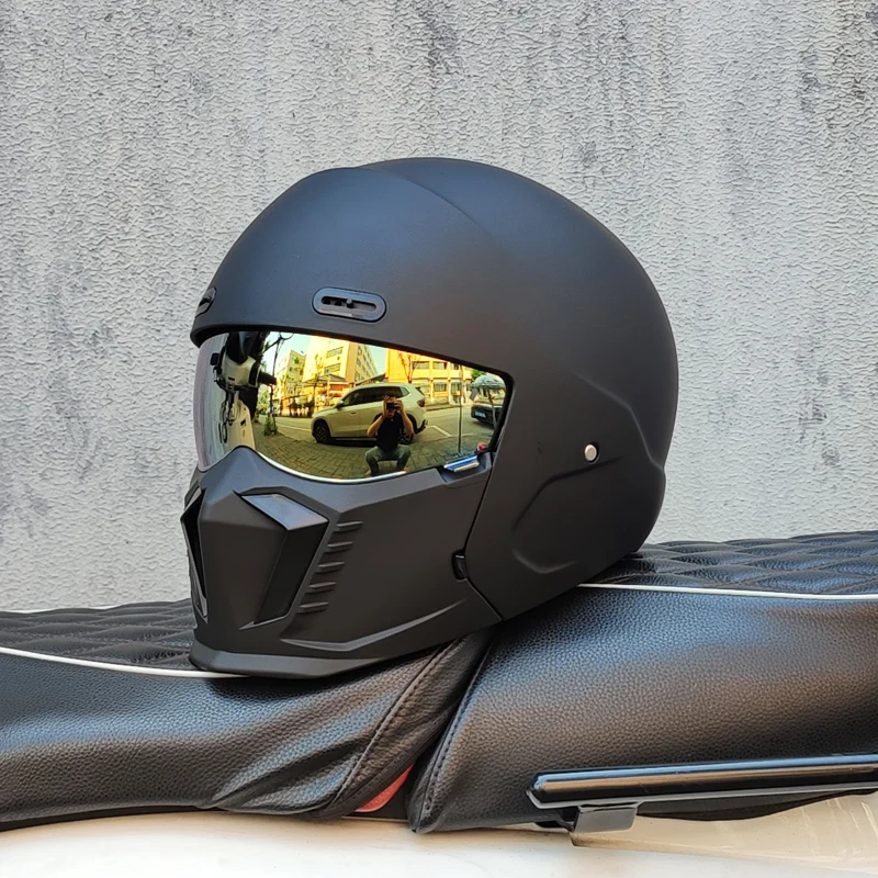 Shark Drak Street Fighter Helmet