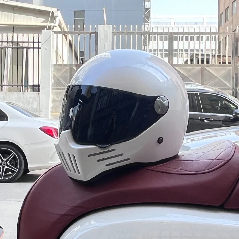 Retro Street Full-Face Helmet