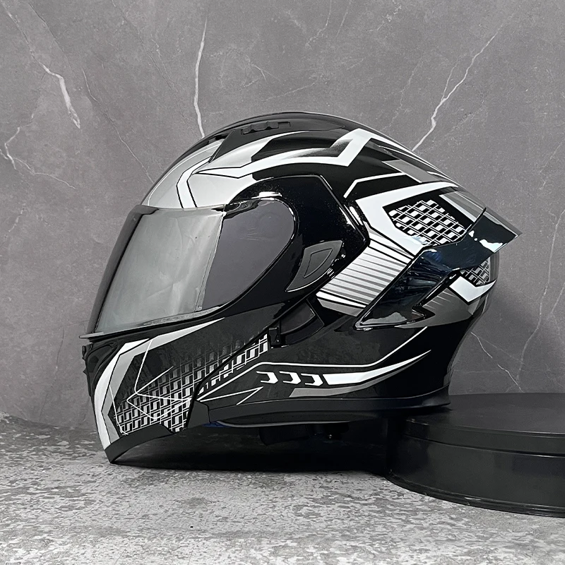 Veltrix X11 Carbon Helmet – DOT & ECE Certified